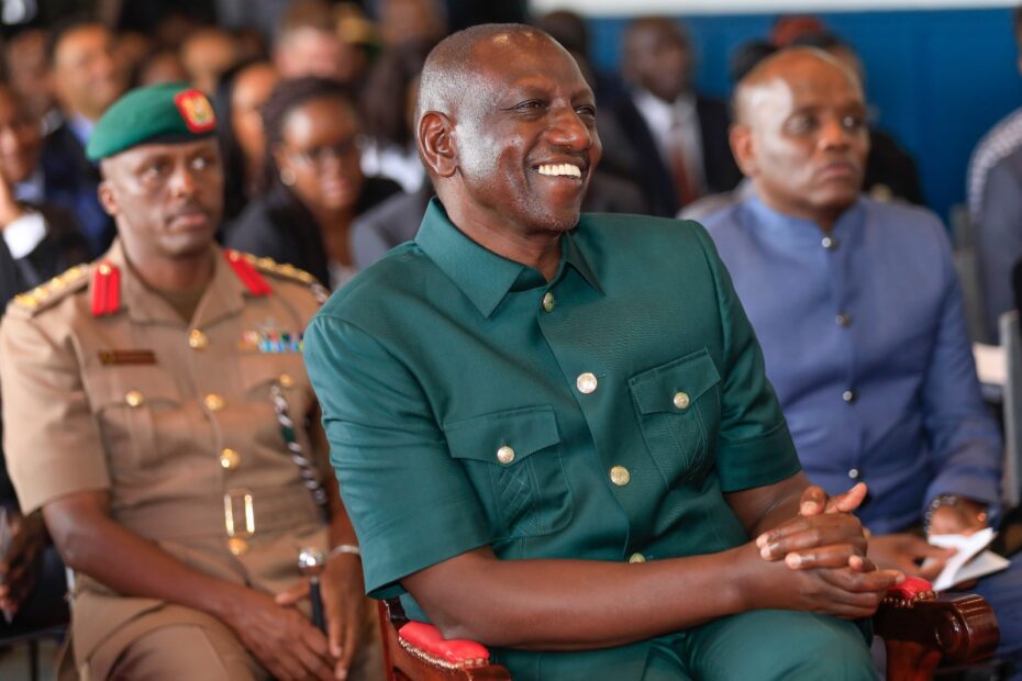 William Ruto in a Kaunda Suit